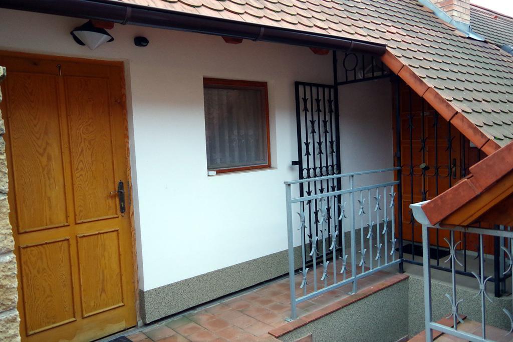 Ferienwohnung Sklep u Veselých Mutěnice Exterior foto