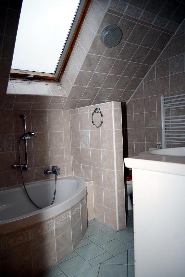 Ferienwohnung Sklep u Veselých Mutěnice Exterior foto